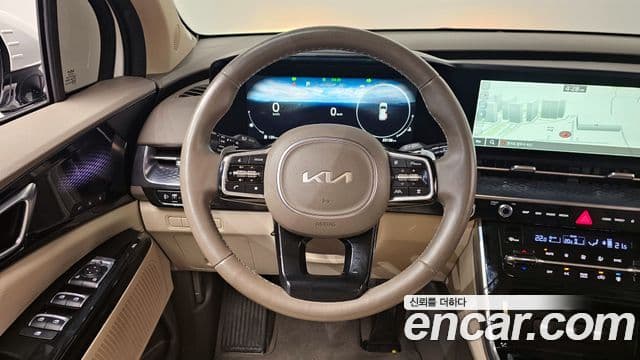 Kia Carnival 2023 — Şəkil 13/20