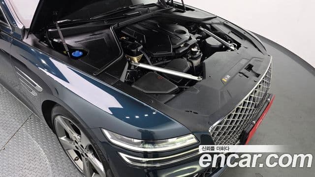 Genesis Electrified G80 2022 — фото 6 из 20