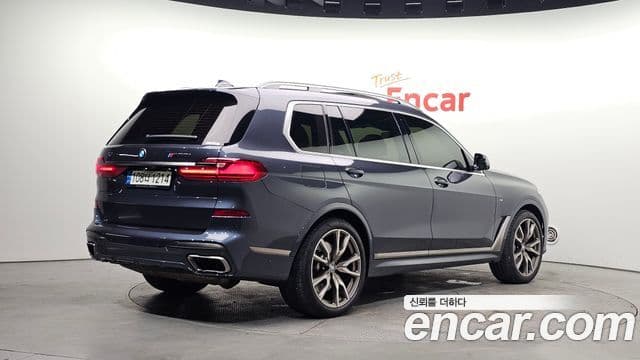 BMW X7 2021 — ფოტო 2/20