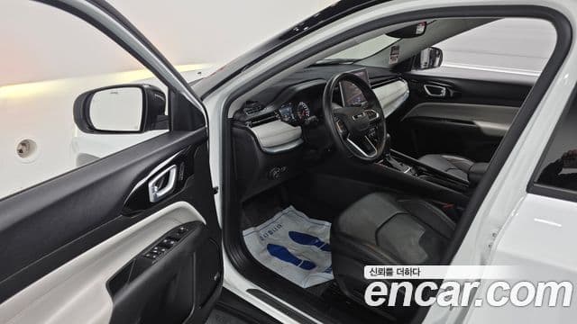 Jeep Compass 2022 — Şəkil 10/20