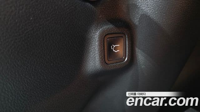 Jeep Compass 2022 — Photo 19/35