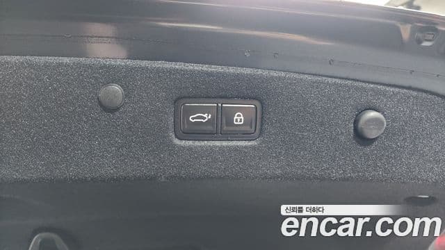 Kia K8 2023 — Şəkil 16/20