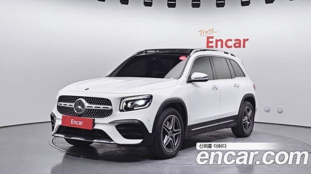 Mercedes-Benz GLB-Class 2021 — ფოტო 1/20