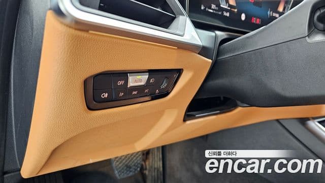 BMW 3 Series 2023 — Фото 14/20