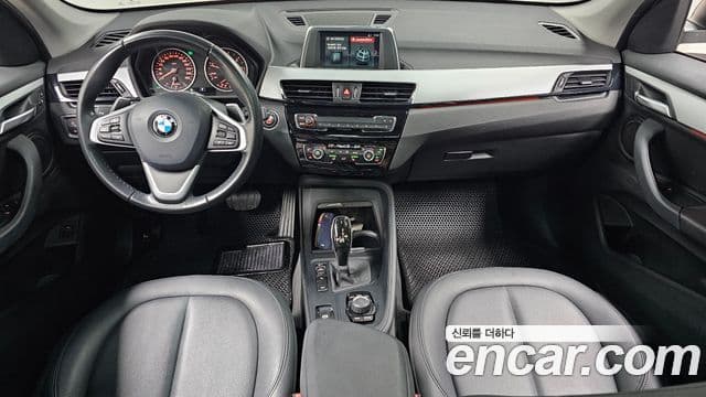 BMW X1 2018 — ფოტო 7/20