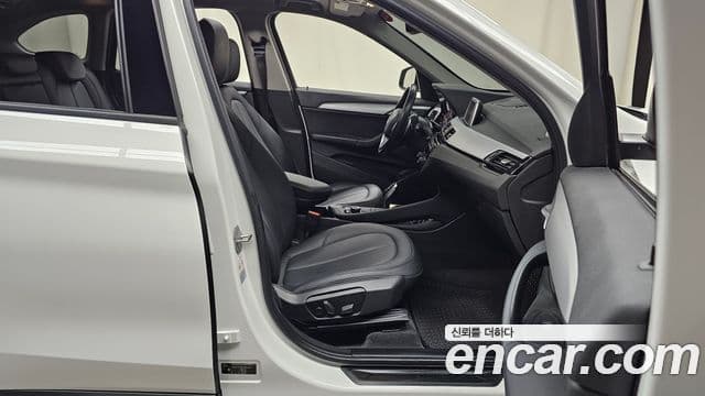 BMW X1 2018 — ფოტო 11/20