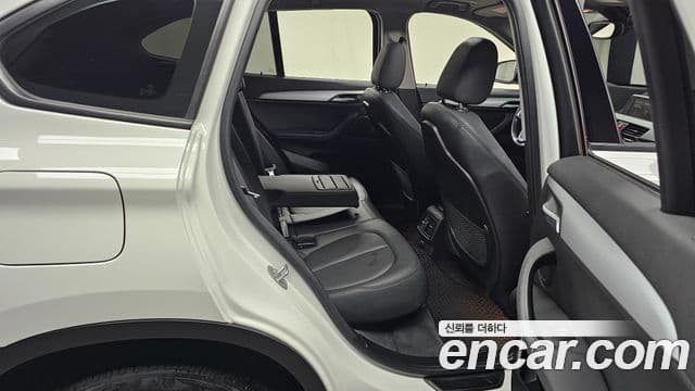BMW X1 2018 — ფოტო 12/20