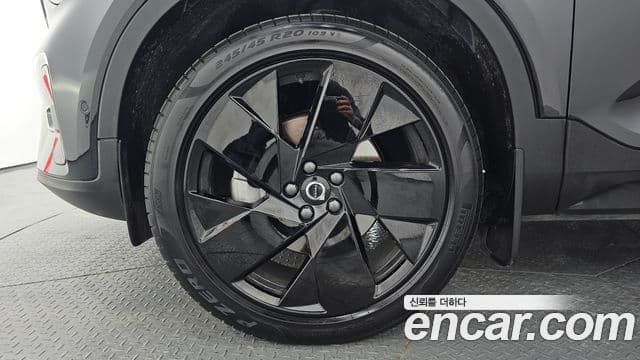 Volvo XC40 2025 — Şəkil 5/20