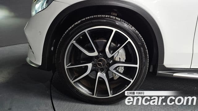 Mercedes-Benz GLC-Class 2018 — Şəkil 4/20