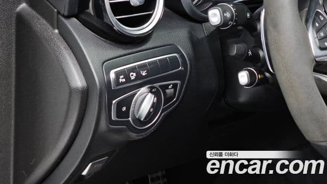Mercedes-Benz GLC-Class 2018 — Şəkil 13/20