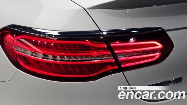 Mercedes-Benz GLC-Class 2018 — Photo 5/30