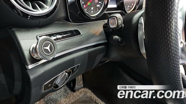 Mercedes-Benz E-Class 2019 — Şəkil 14/20