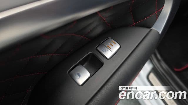 Genesis G70 2018 — Şəkil 17/20