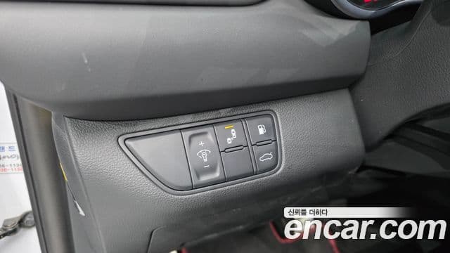 Genesis G70 2018 — Şəkil 18/20