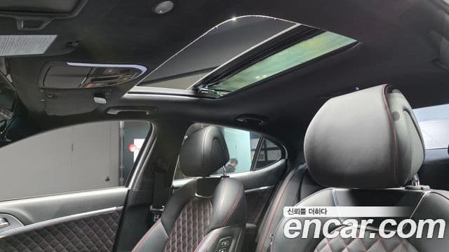 Genesis G70 2018 — Şəkil 19/20