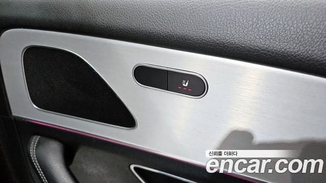Mercedes-Benz GLE-Class 2020 — Şəkil 11/20
