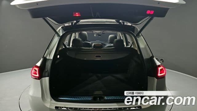 Mercedes-Benz GLE-Class 2020 — Şəkil 9/20