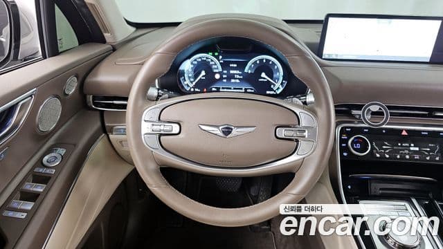 Genesis GV80 2023 — ფოტო 13/20
