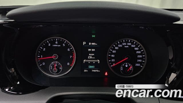 Kia K5 2021 — Şəkil 8/20