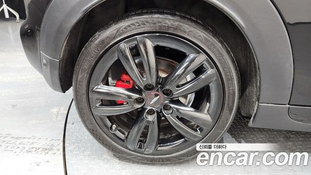 Mini Cooper S Convertible 2020 — ფოტო 5/20