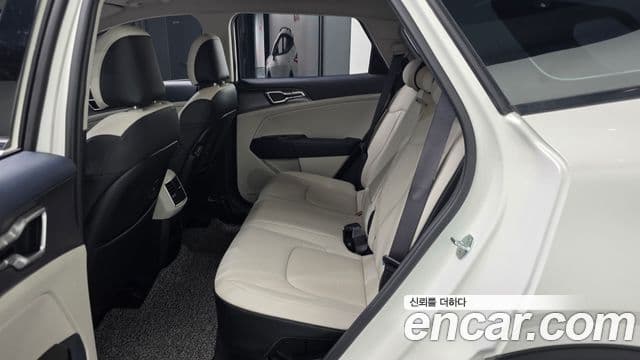 Kia Sportage 2022 — Şəkil 12/20