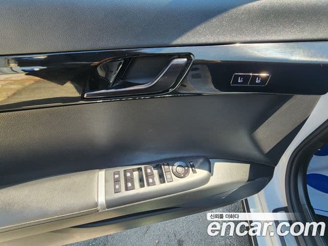 Hyundai Grandeur 2023 — Şəkil 7/20