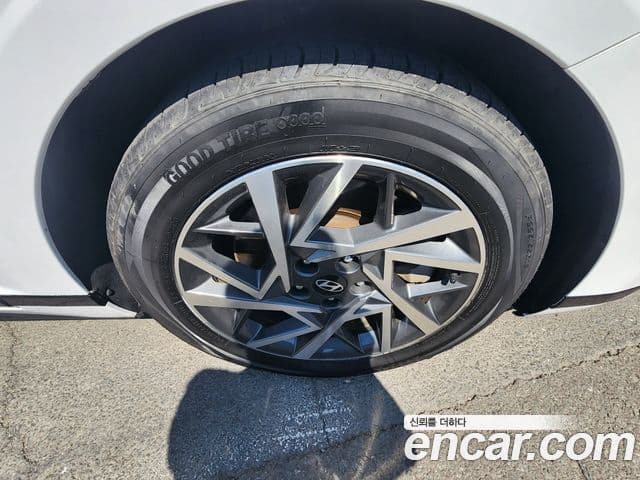 Hyundai Grandeur 2023 — Şəkil 17/20