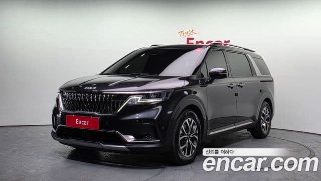 Kia Carnival 2021 — ფოტო 1/20
