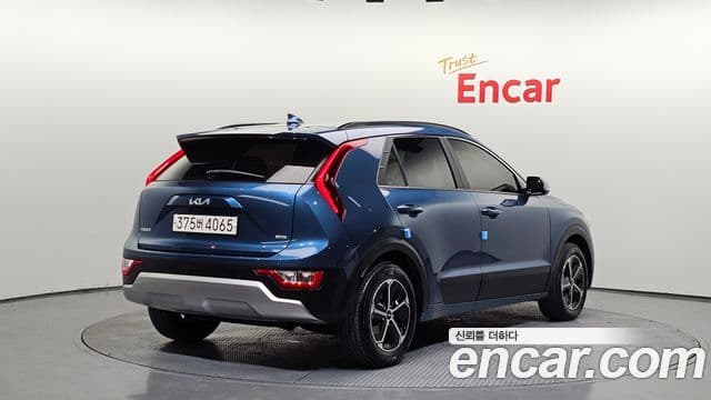 Kia Niro 2022 — Şəkil 2/20