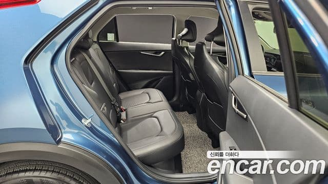 Kia Niro 2022 — Şəkil 11/20