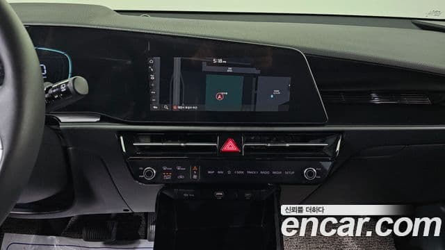 Kia Niro 2022 — Şəkil 13/20