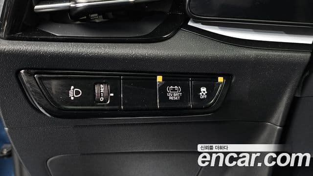 Kia Niro 2022 — Şəkil 18/20