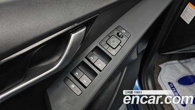 Kia Niro 2022 — Şəkil 19/20