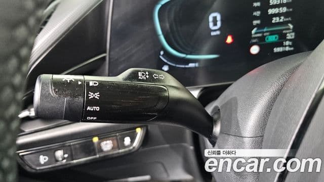 Kia Niro 2022 — Şəkil 20/20