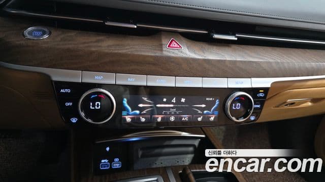Genesis G80 2022 — ფოტო 16/20