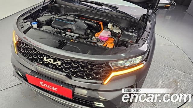 Kia Sorento 2023 — ფოტო 6/20