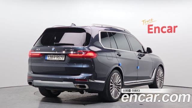 BMW X7 2022 — ფოტო 2/20