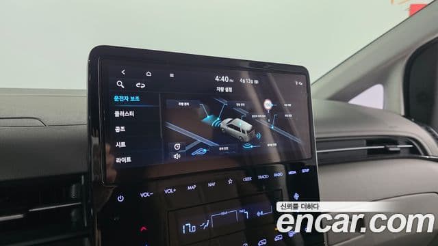 Hyundai Staria 2022 — Photo 16/30