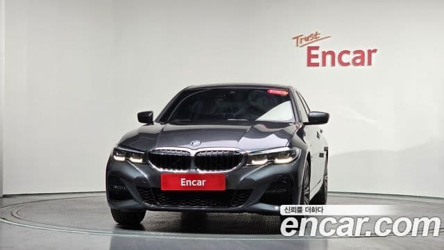 BMW 3 Series 2022 — ფოტო 3/20