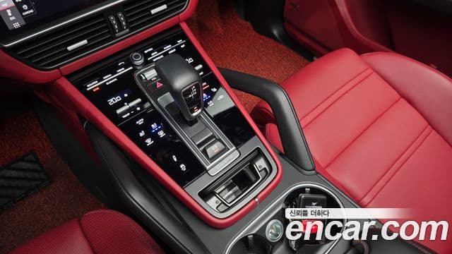 Porsche Cayenne 2021 — фото 8 из 20