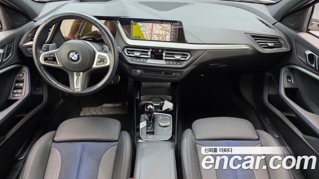 BMW 1 Series 2023 — ფოტო 7/20