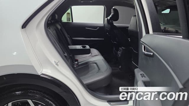 Kia Niro 2025 — Şəkil 12/20