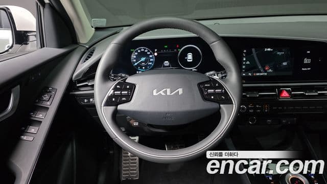 Kia Niro 2025 — Şəkil 13/20