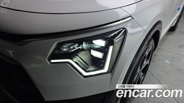 Kia Niro 2025 — Şəkil 3/32