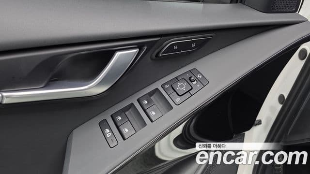 Kia Niro 2025 — Şəkil 2/32
