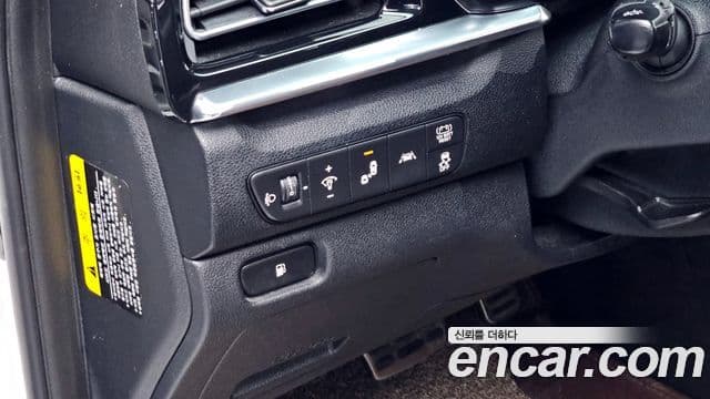 Kia Niro 2020 — ფოტო 14/20
