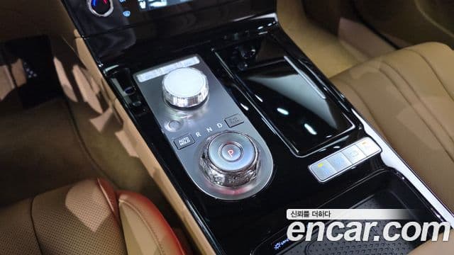Genesis G80 2025 — Şəkil 18/20