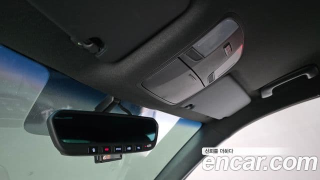 Hyundai Veloster 2019 — Şəkil 17/20