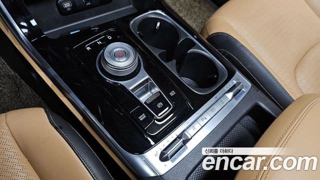 Kia Carnival 2020 — Фото 9/20