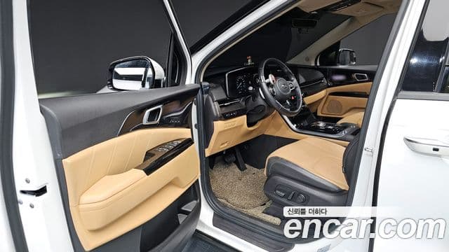 Kia Carnival 2020 — Фото 10/20